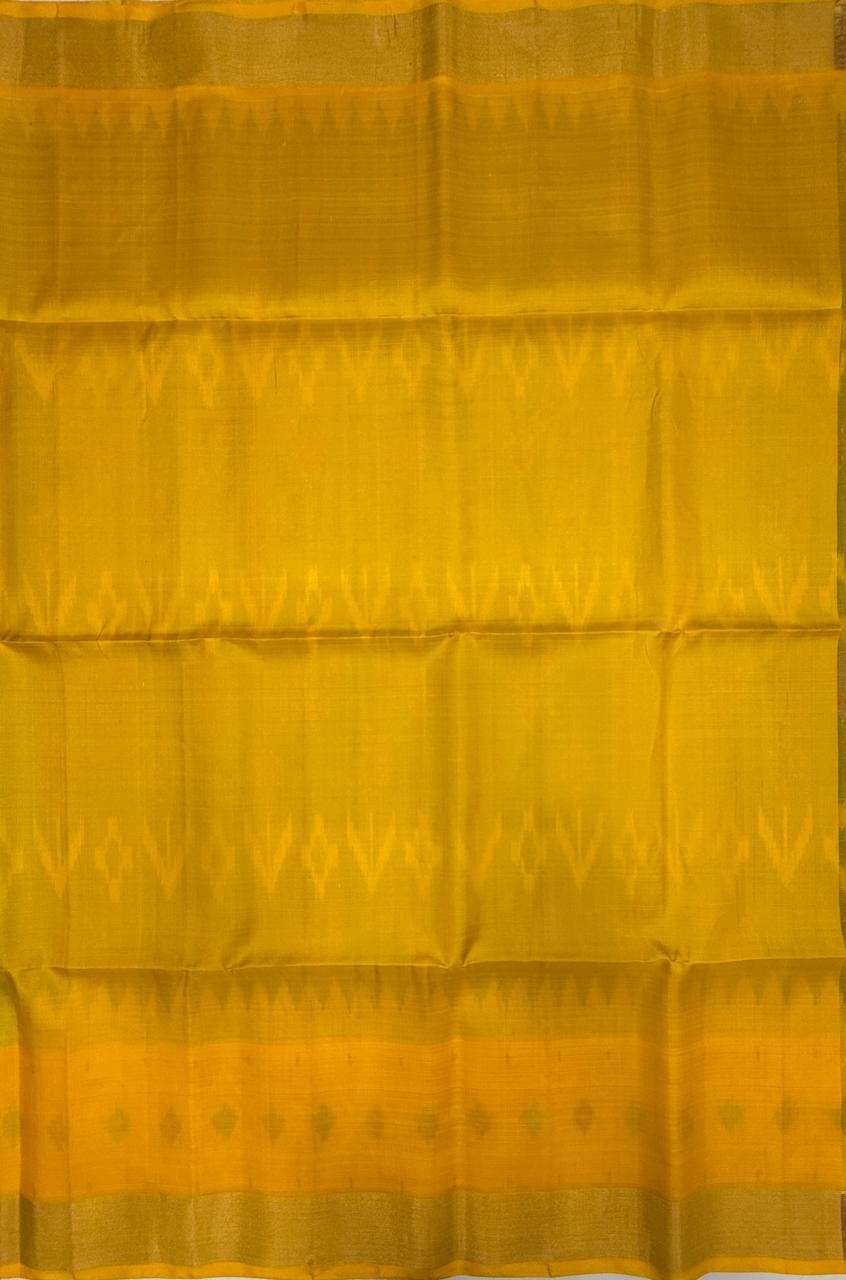 VSIS478 - beige color body , yellow color pallu , blouse - Pure silk saree