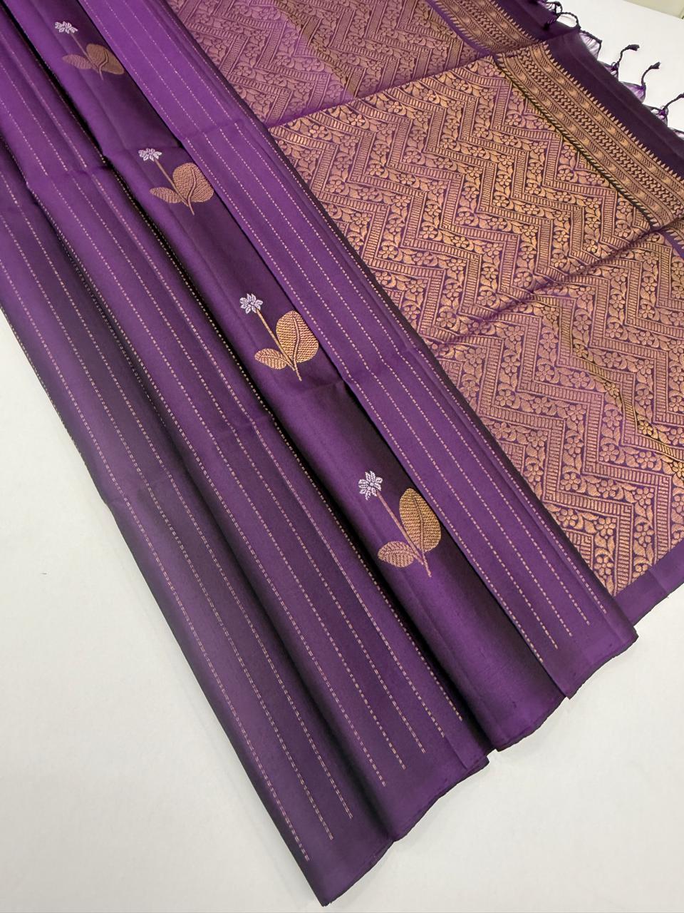 VSF1248 - violet color body , pallu,blouse - Pure silk saree