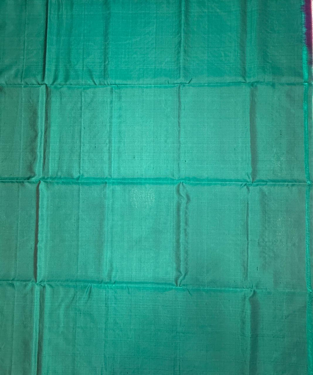 VSS502 - peacock green color body, pallu , blouse pure silk saree