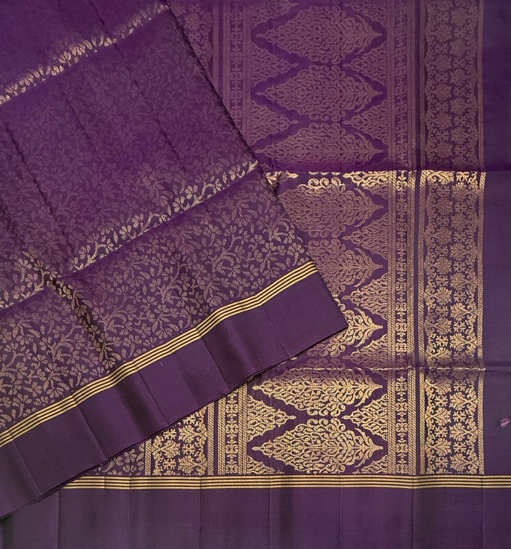 VSA685 - violet color body , pallu , blouse pure silk saree