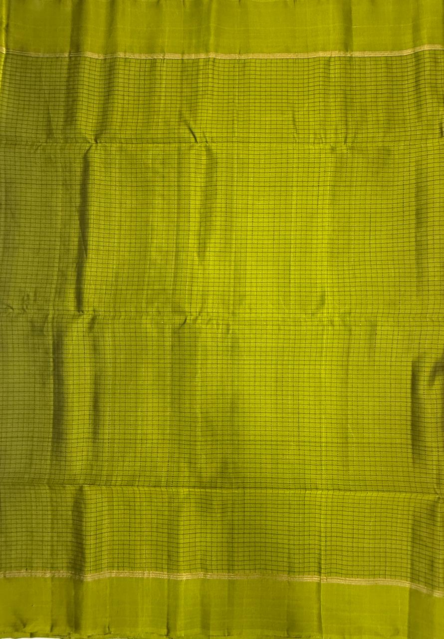 VSM504 - purple color body , green color pallu , blouse&nbsp;