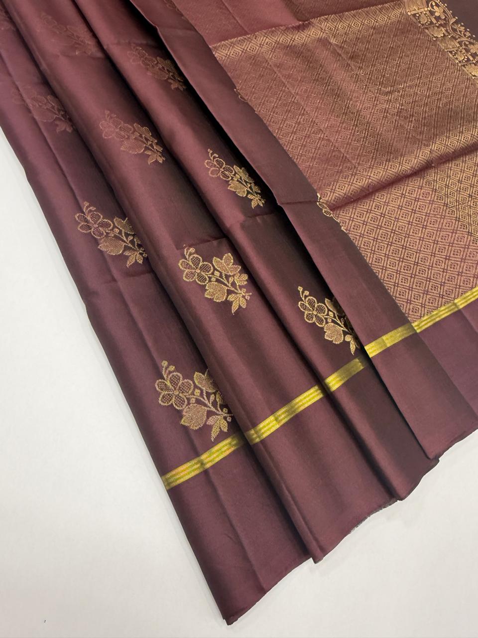 VSM512 - maroon color body , pallu , blouse&nbsp;