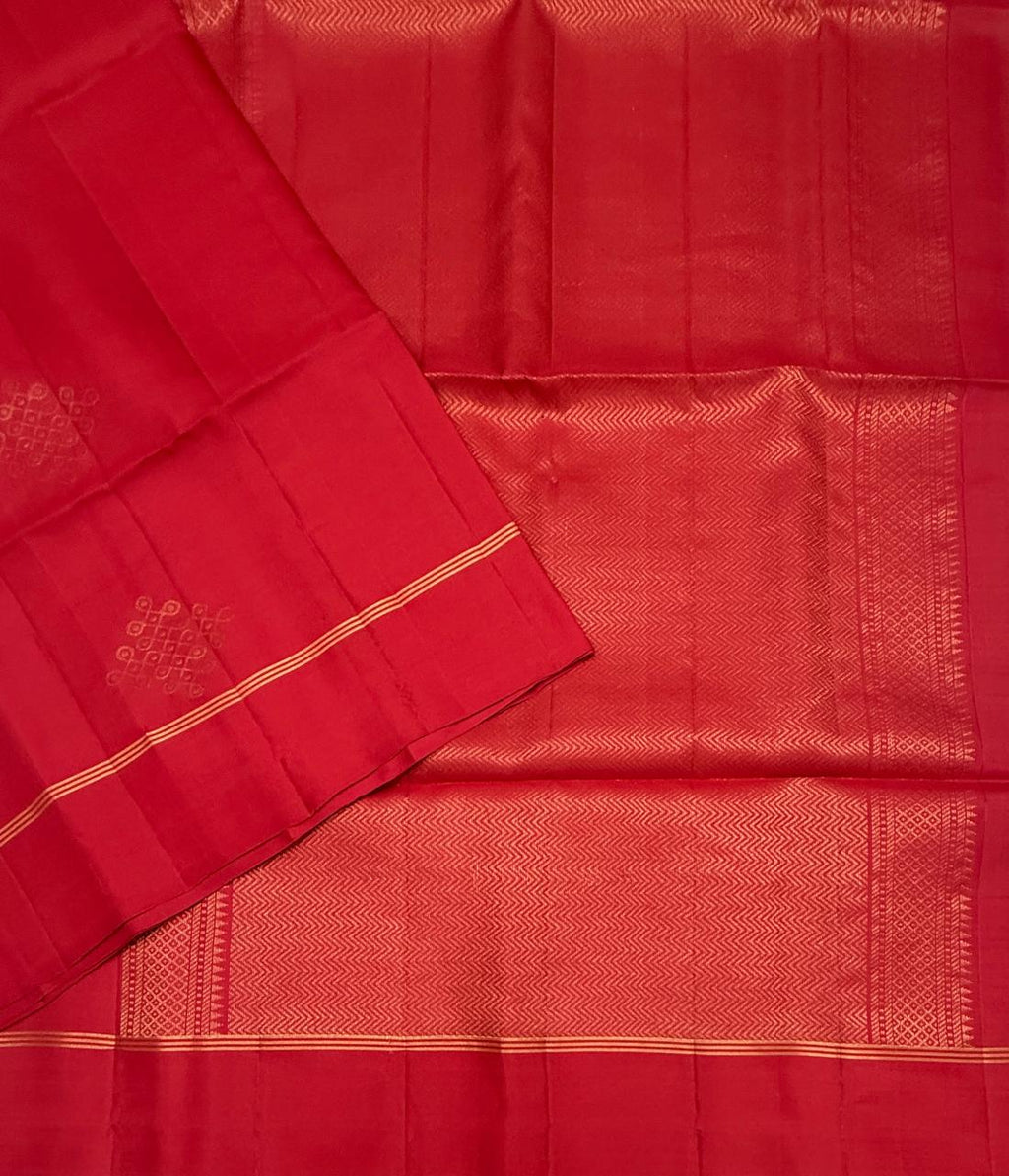 VSM513 - red color body , pallu , blouse&nbsp;