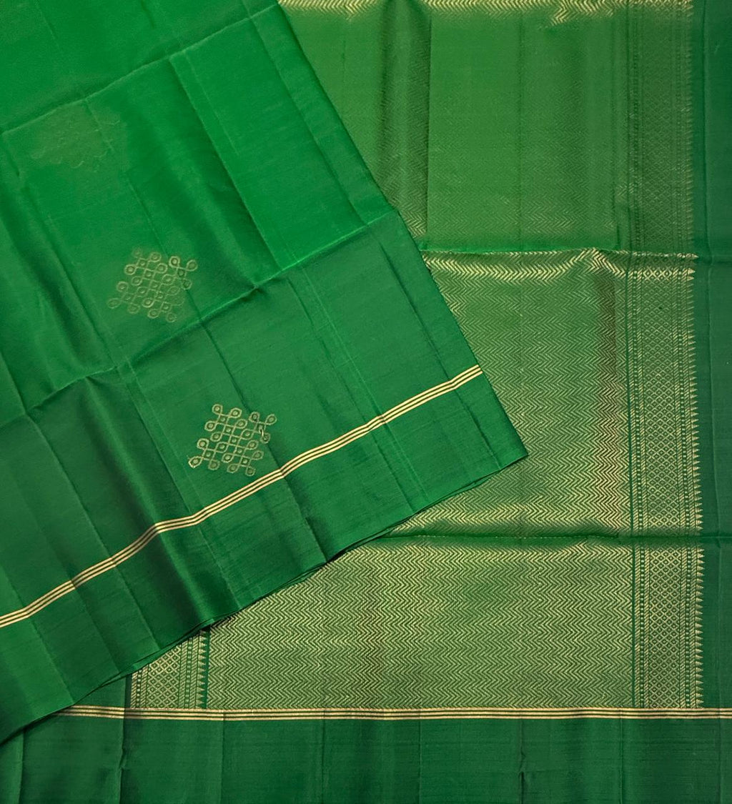 VSM514 - dark green color body , pallu , blouse&nbsp;
