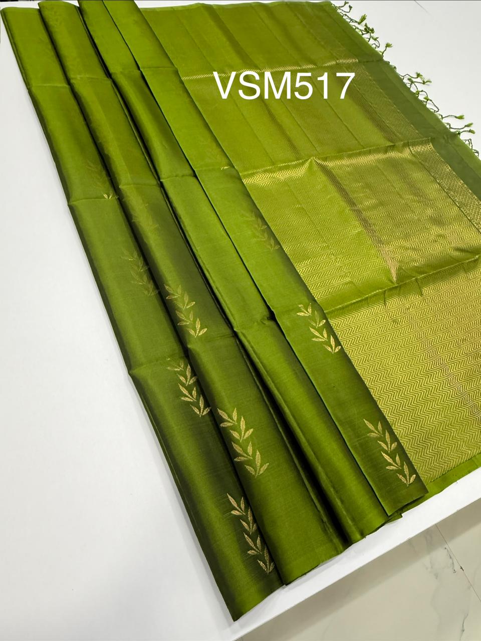 VSM517 - olive green color body , pallu , blouse.