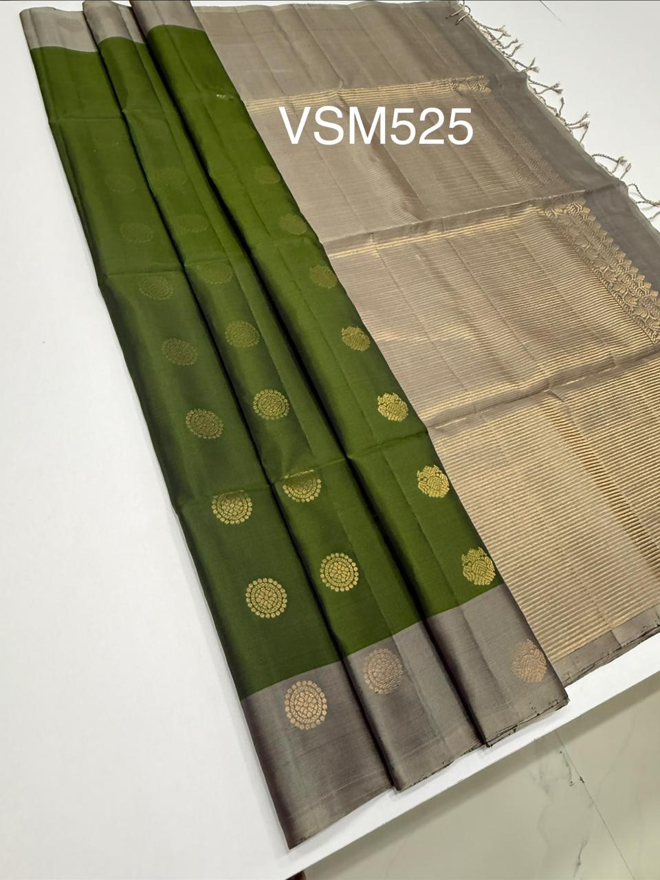 VSM525 - olive green color body , grey color pallu , blouse.