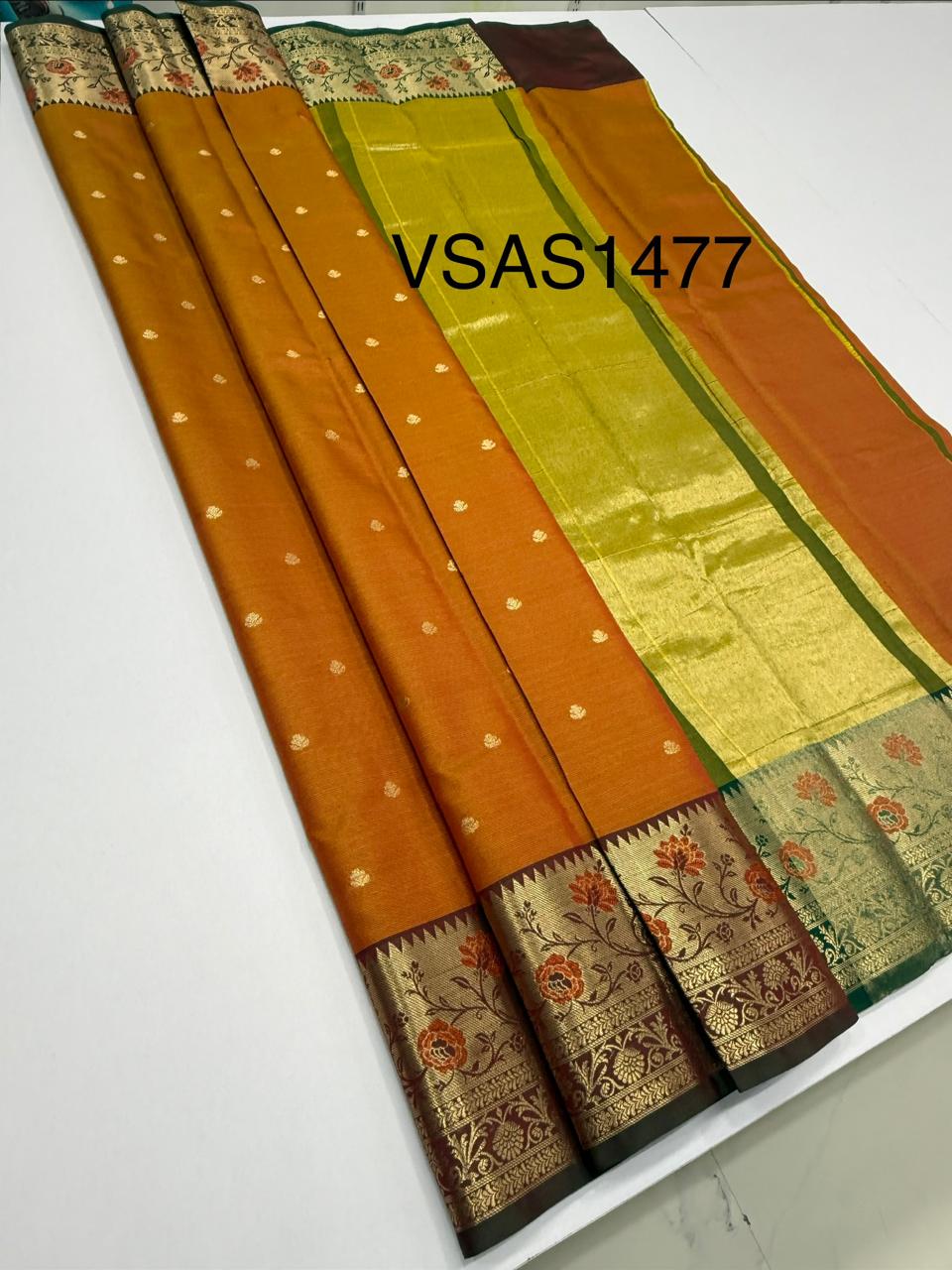VSAS1477 - honey brown color body, mehandi green color pallu , blouse.