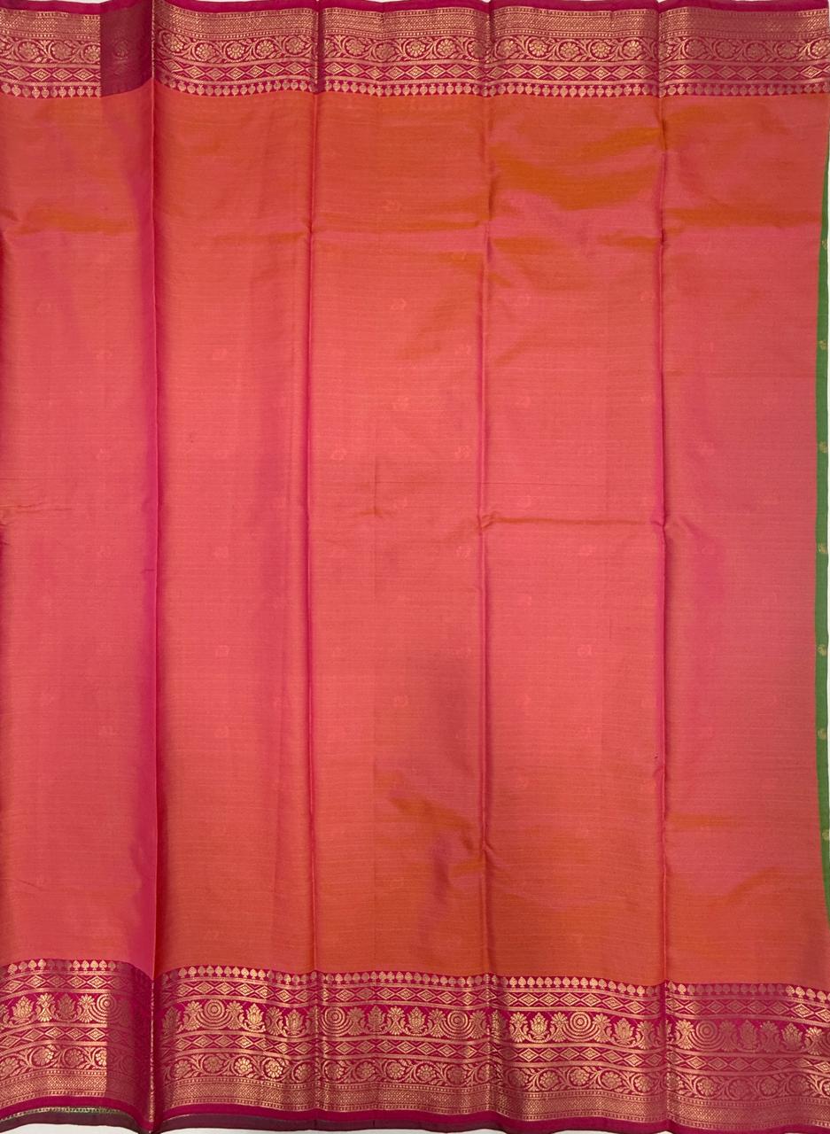 VSAS1483 - dual green color body, pinkish orange color pallu , blouse.