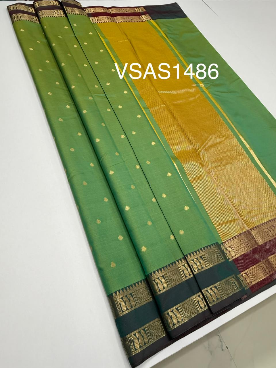 VSAS1486 - dual green color body, honey brown color pallu , blouse.