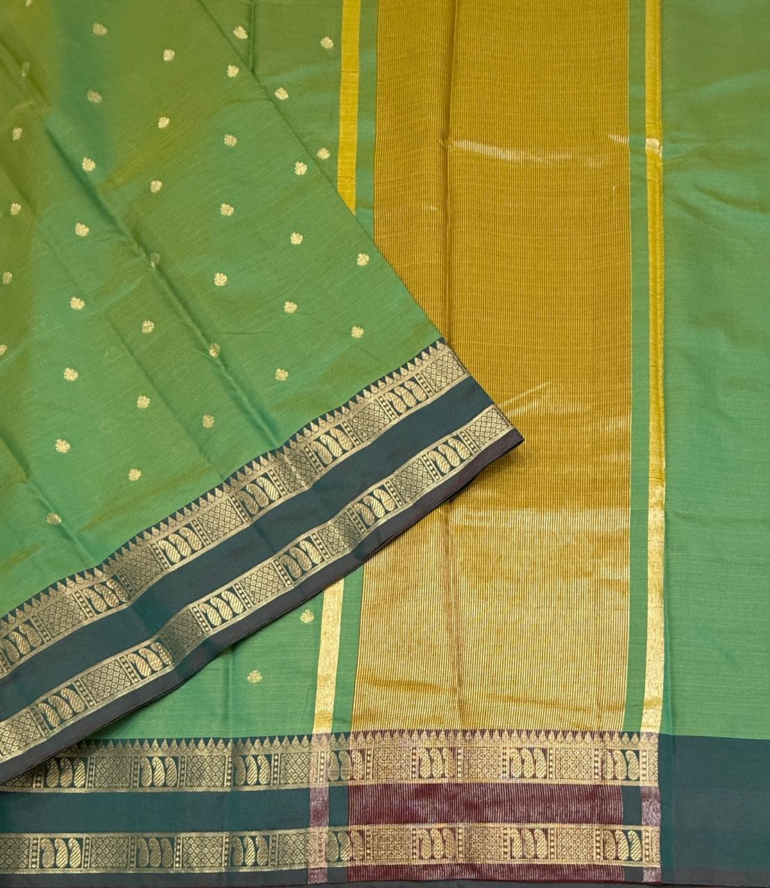 VSAS1486 - dual green color body, honey brown color pallu , blouse.