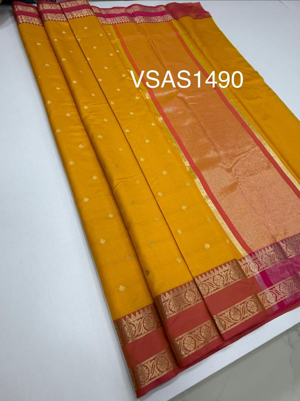 VSAS1490 - yellow color body, pinkish orange color pallu , blouse.