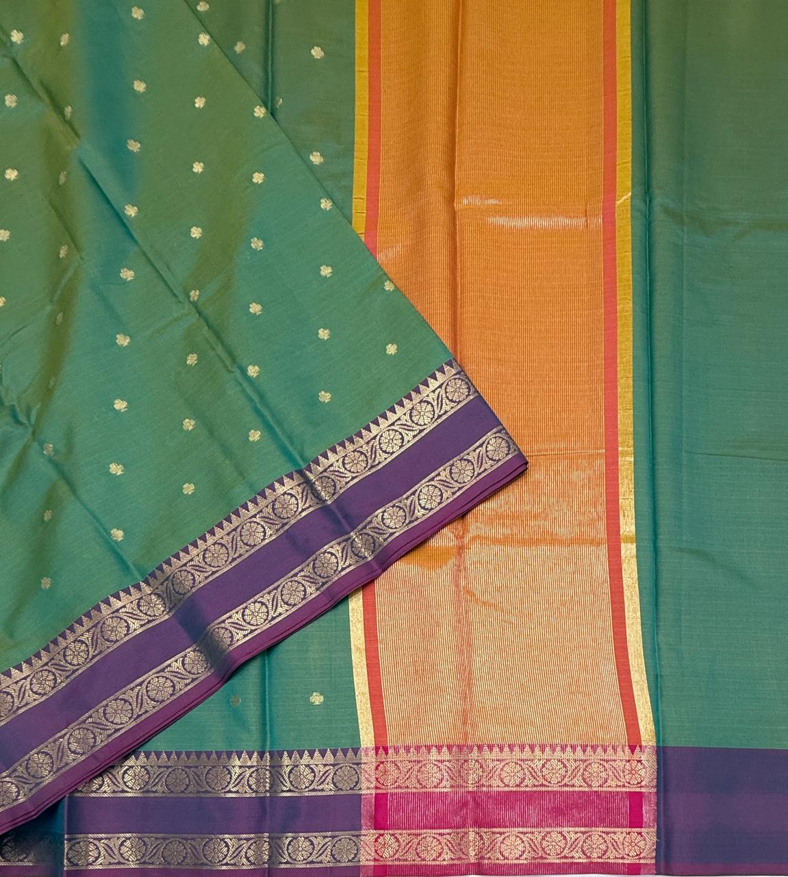 VSAS1493 - dual green color body, pinkish orange color pallu , blouse.