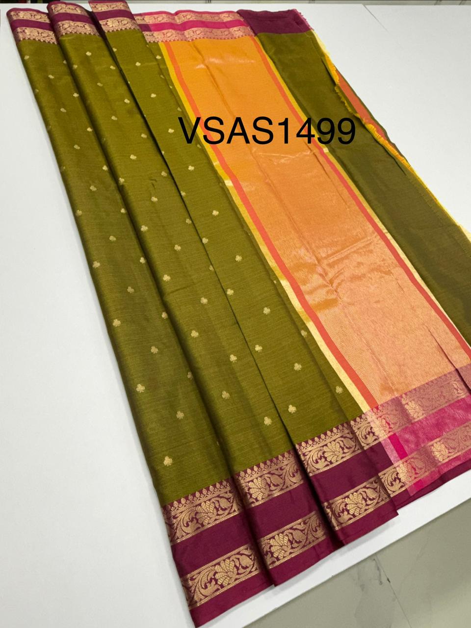 VSAS1499 - mehandi green color body, pinkish orange color pallu , blouse.