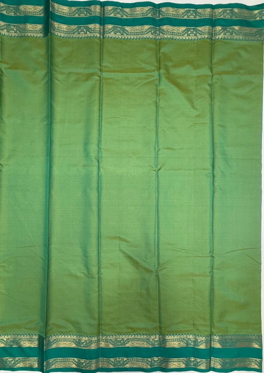 VSAS1504 - dual green color body, pallu , blouse.