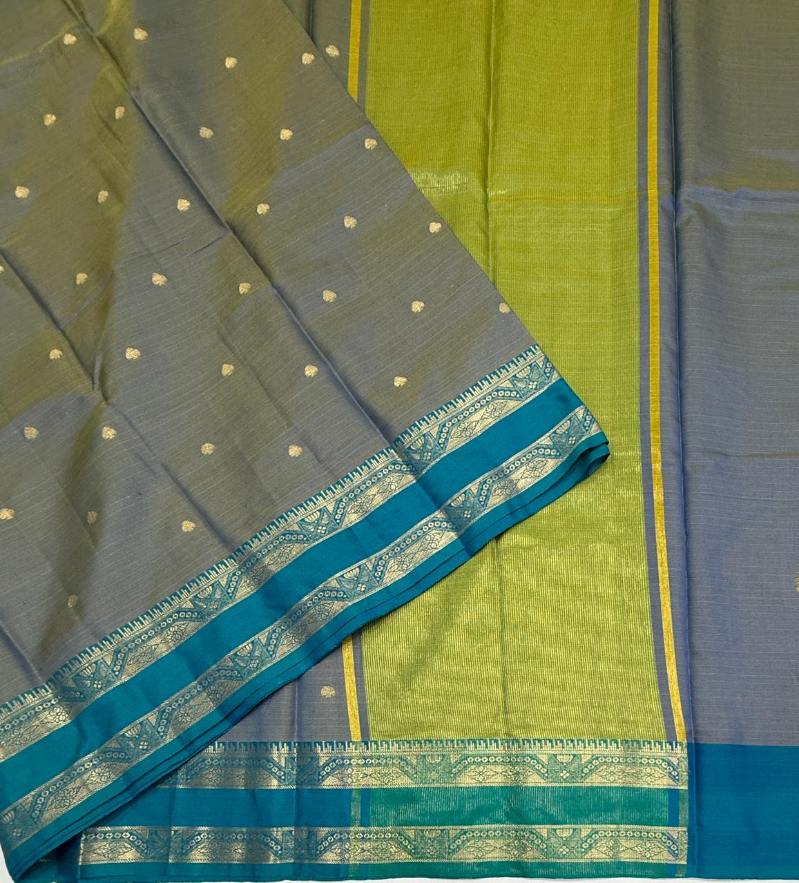 VSAS1505 - dual blue color body, dual green color pallu , blouse.