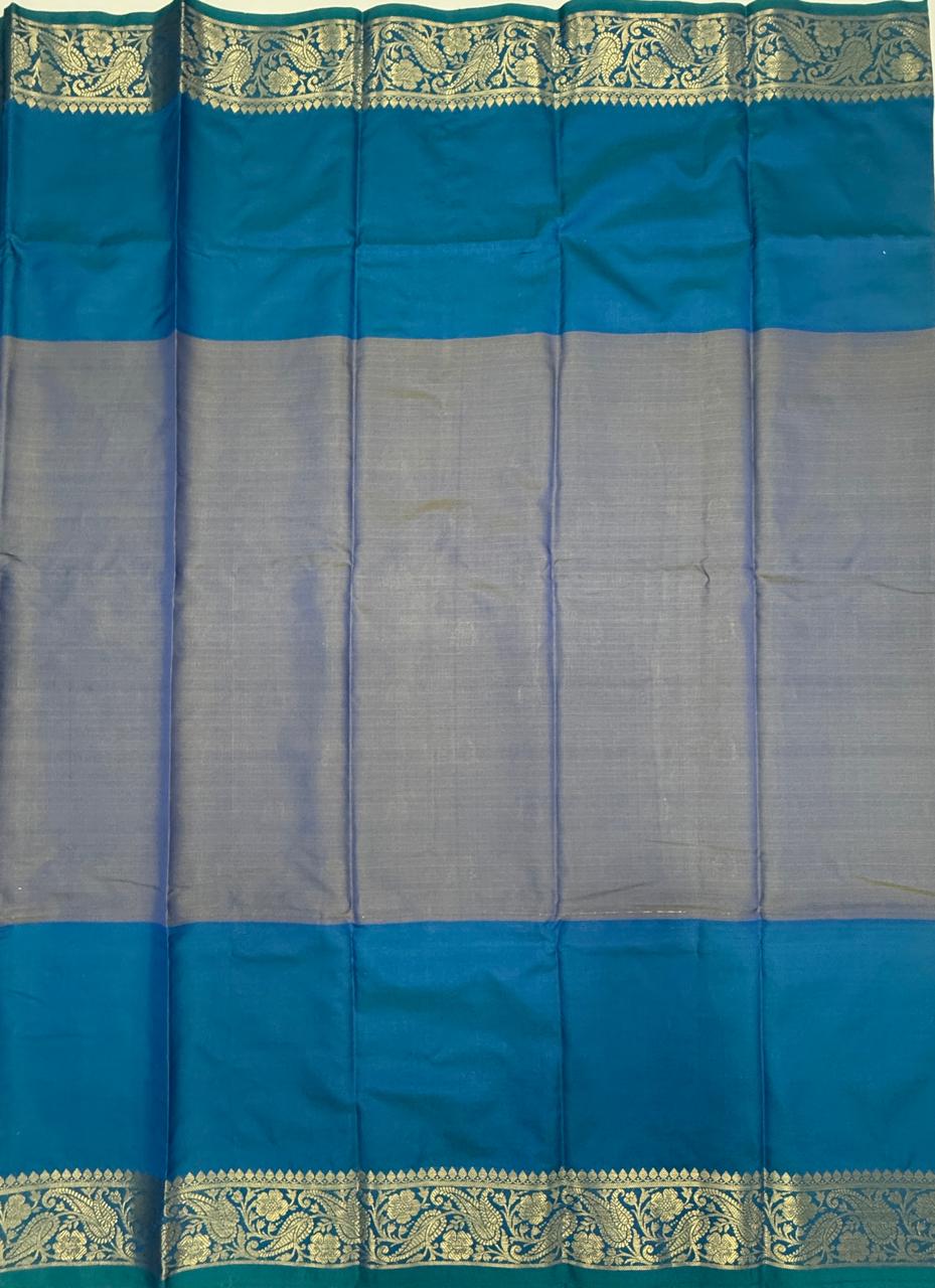 VSAS1509 - dual blue color body, pallu , blouse.