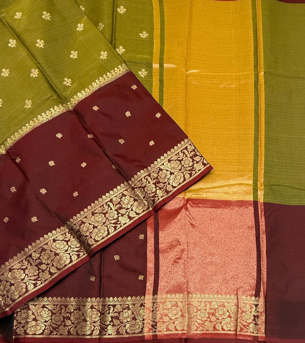 VSAS1526 - mehandi green with maroon color body, pallu , blouse.