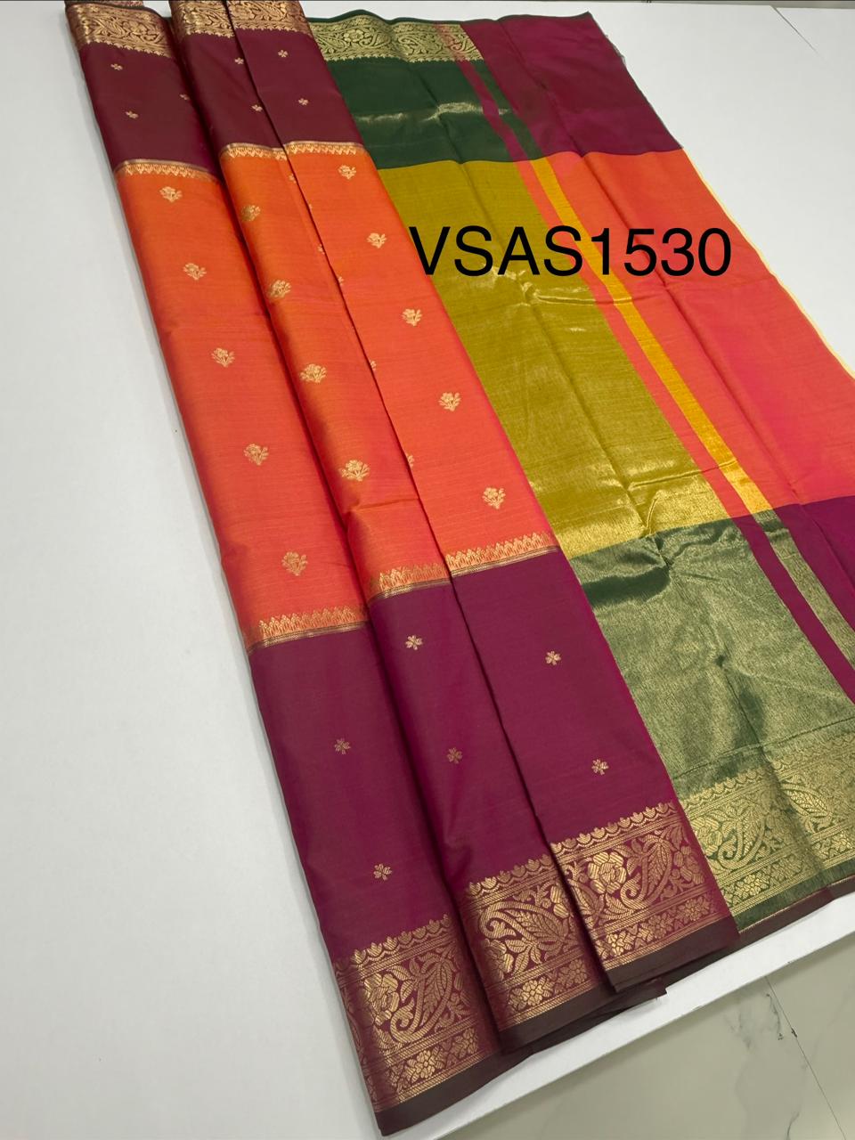 VSAS1530 - pinkish orange color body, pallu , blouse.