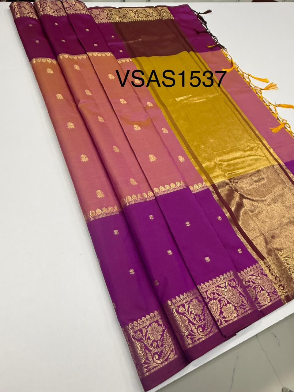 VSAS1537 - dual pink color body, pallu , blouse.