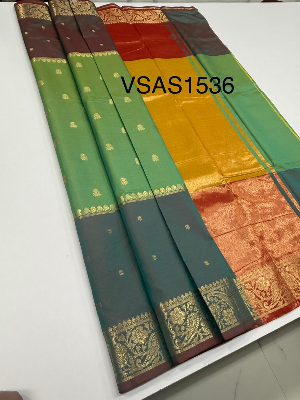 VSAS1536 - dual green with maroon color body, pallu , blouse.