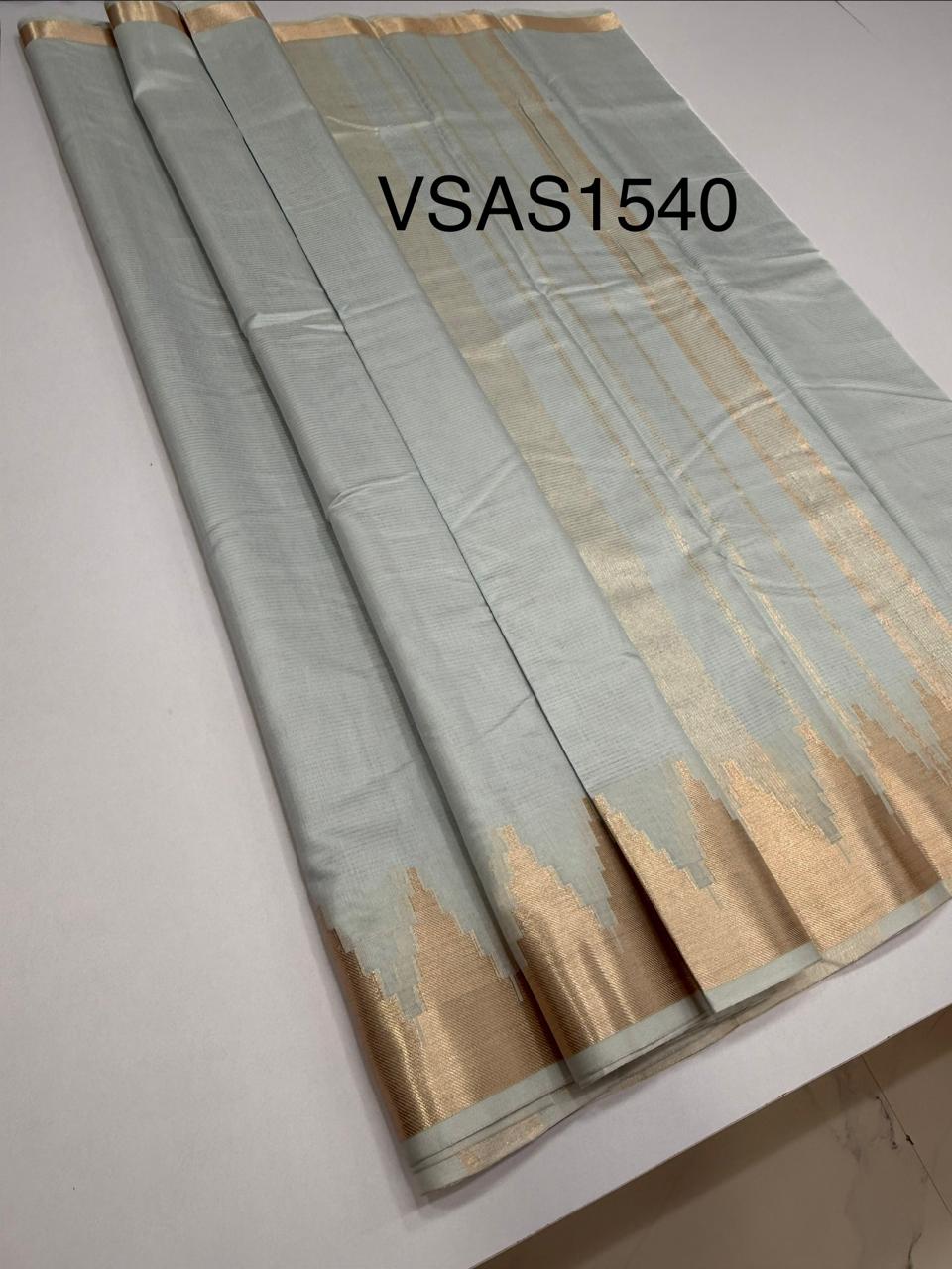 VSAS1540 - silver grey color body, pallu , blouse.