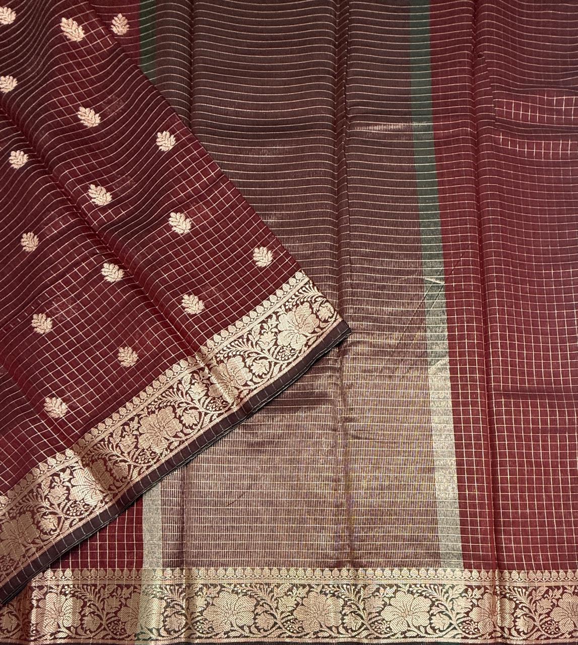 VSAS1550 - maroon color body, pallu , blouse.