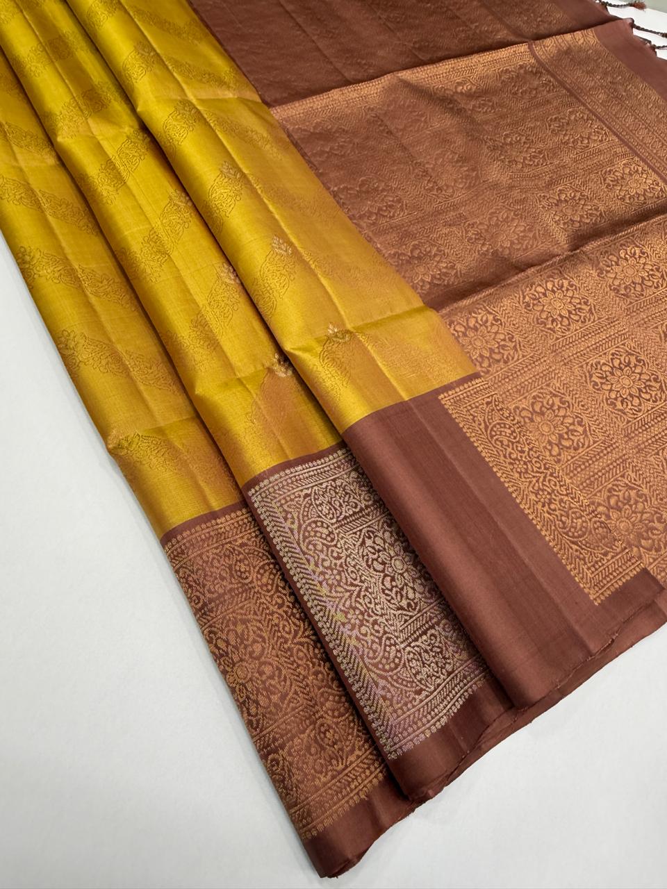 VSF1251 - golden yellow color body , chocolate brown color pallu,blouse - Pure silk saree
