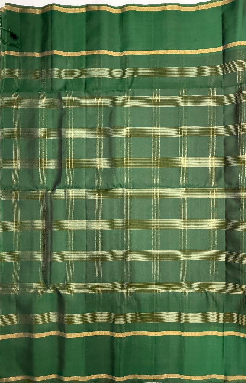 VSF1255 - maroon color body , green color pallu,blouse - Pure silk saree