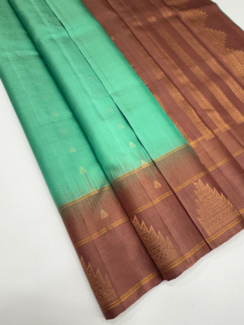 VSF1307 - sea blue color body , chocolate brown color pallu,blouse - Pure silk saree