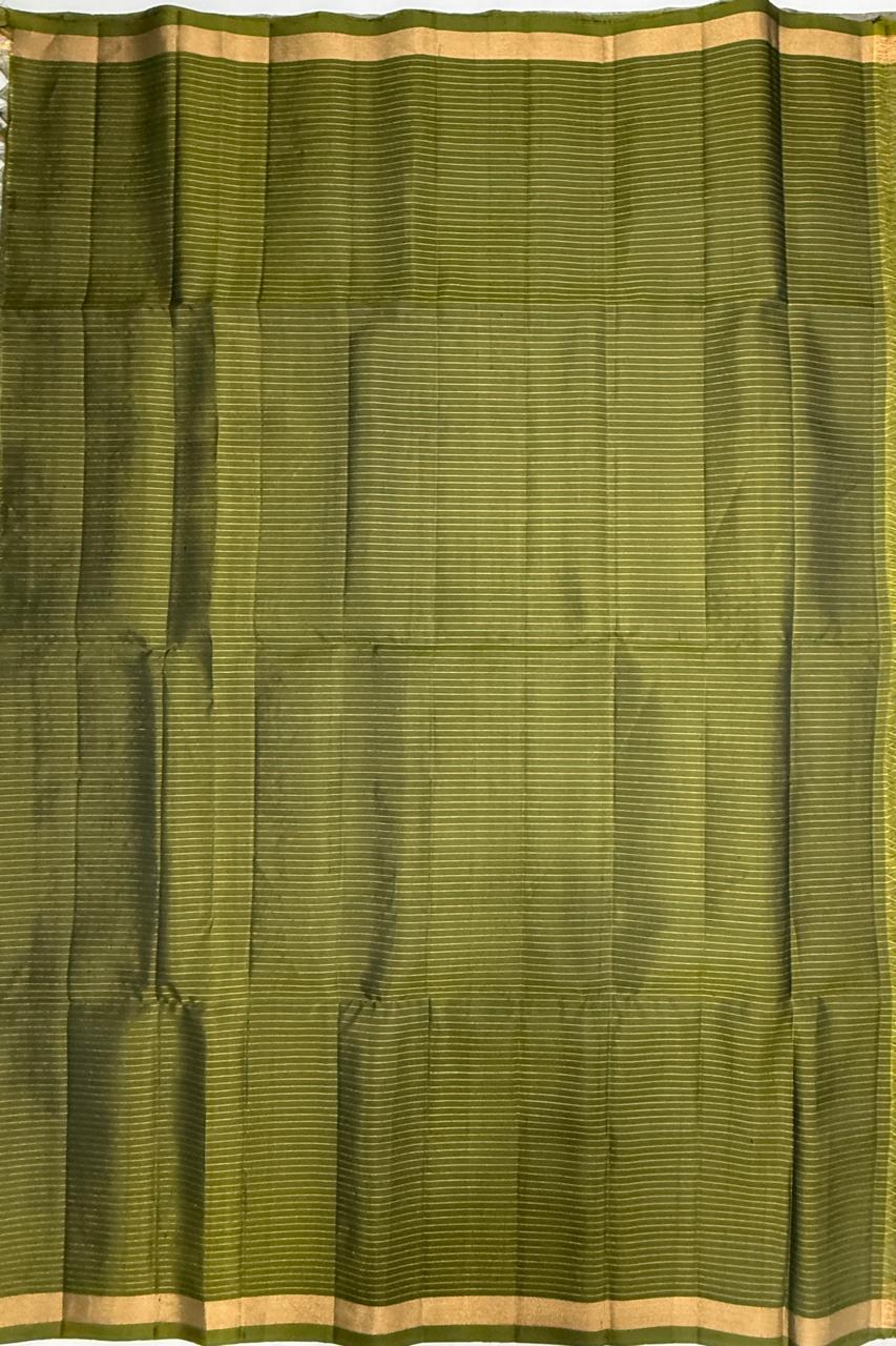 VSF1313 - grey color body , cowdung green color pallu,blouse - Pure silk saree