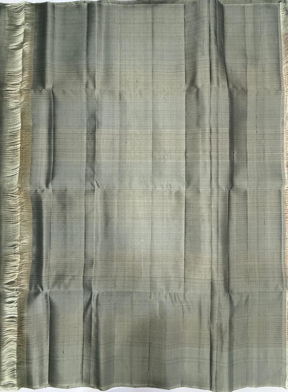 VSF1319 - rust orange color body , grey color pallu,blouse - Pure silk saree