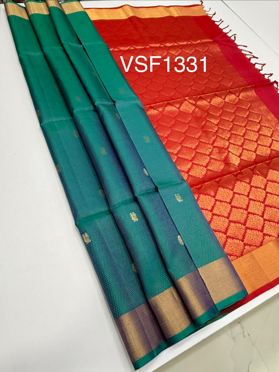 VSF1331 - peacock green color body , red with pink color pallu,blouse - Pure silk saree