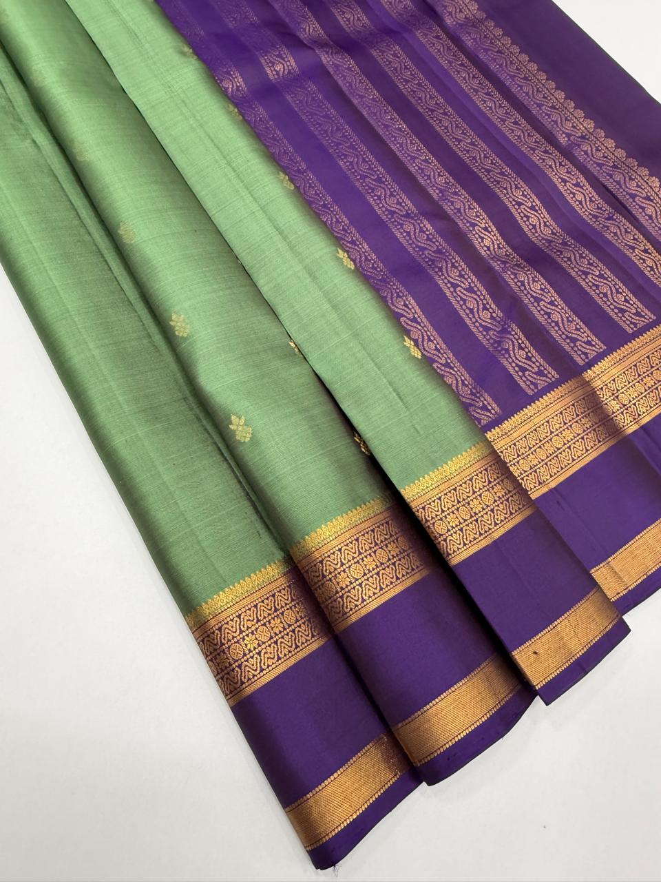 VSF1337 - pastel green color body , violet color pallu,blouse - Pure silk saree