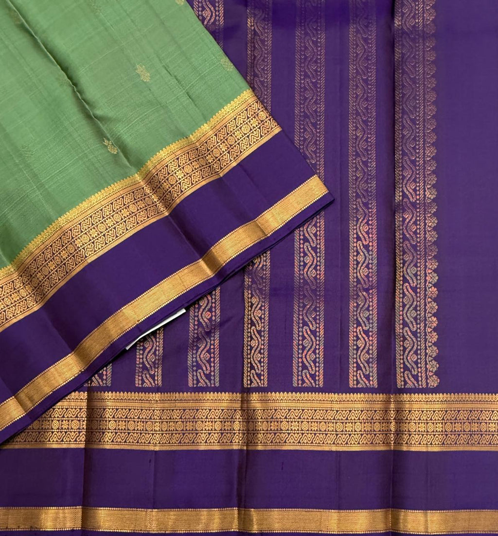 VSF1337 - pastel green color body , violet color pallu,blouse - Pure silk saree