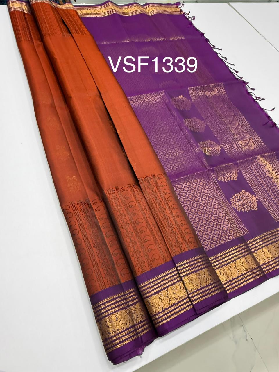 VSF1339 - rust orange color body , violet color pallu,blouse - Pure silk saree