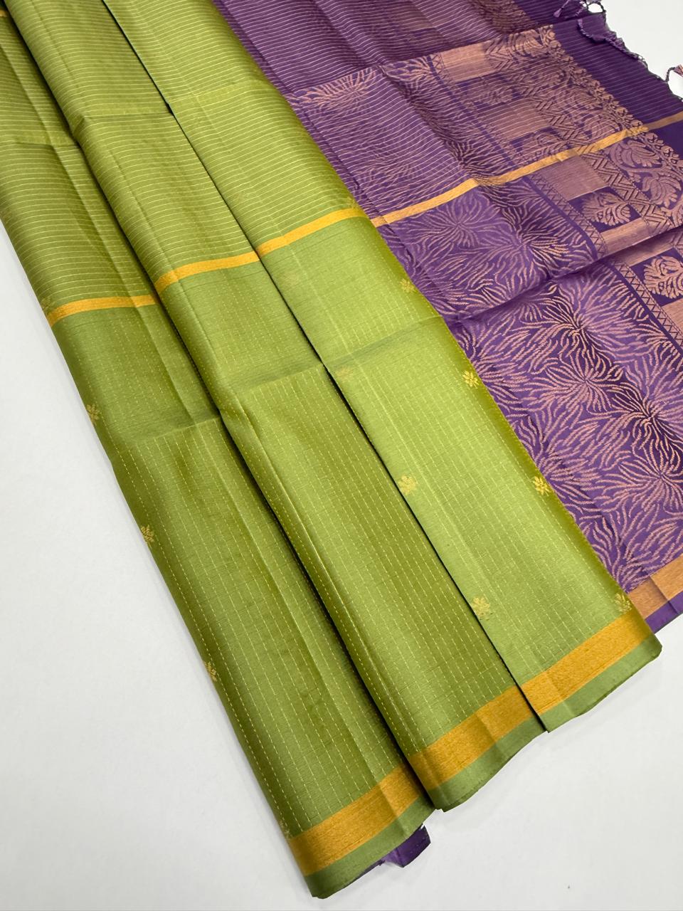 VSF1358 - pista green color body , lavender color pallu,blouse - Pure silk saree