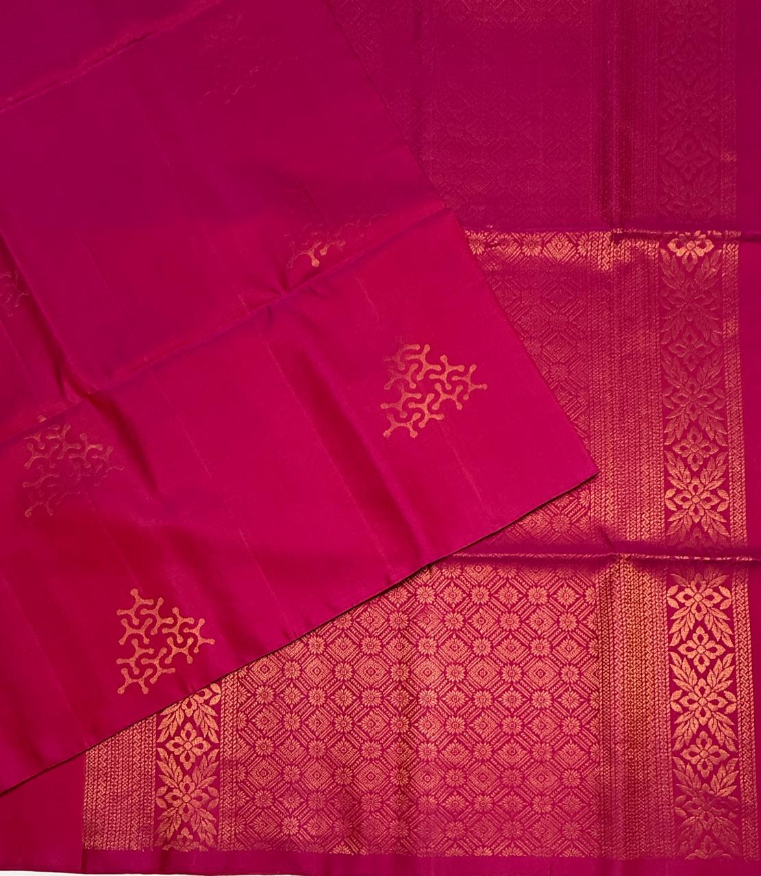 VSS513 - magenta color body, pallu , blouse pure silk saree