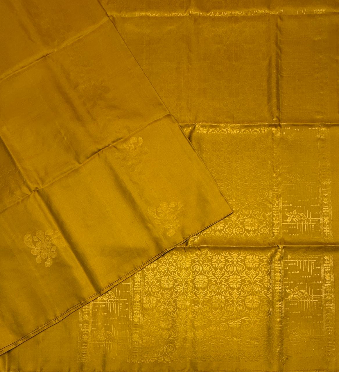 VSS514 - mustard color body, pallu , blouse pure silk saree