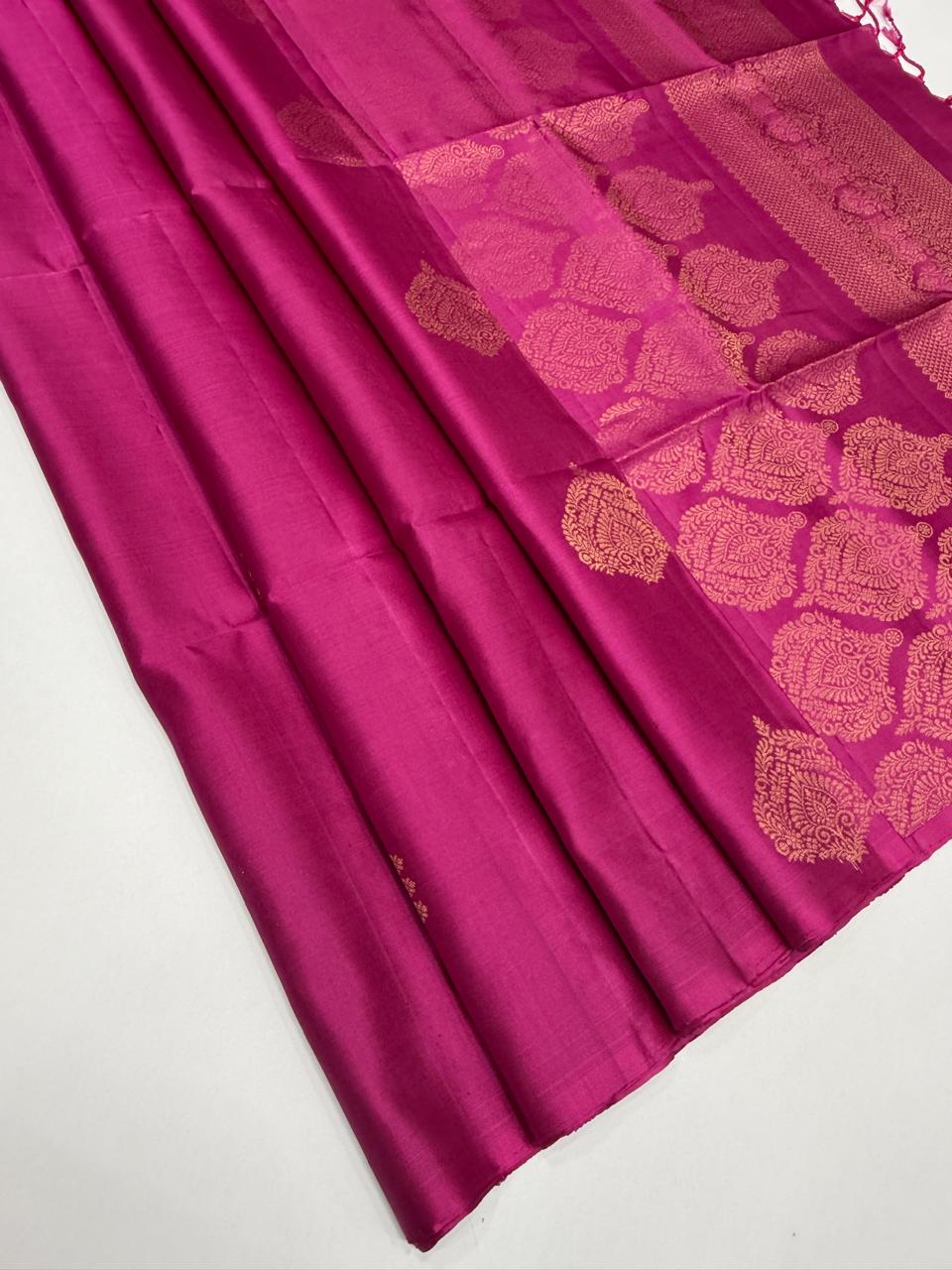 VSS517 - light purple color body, pallu , blouse pure silk saree