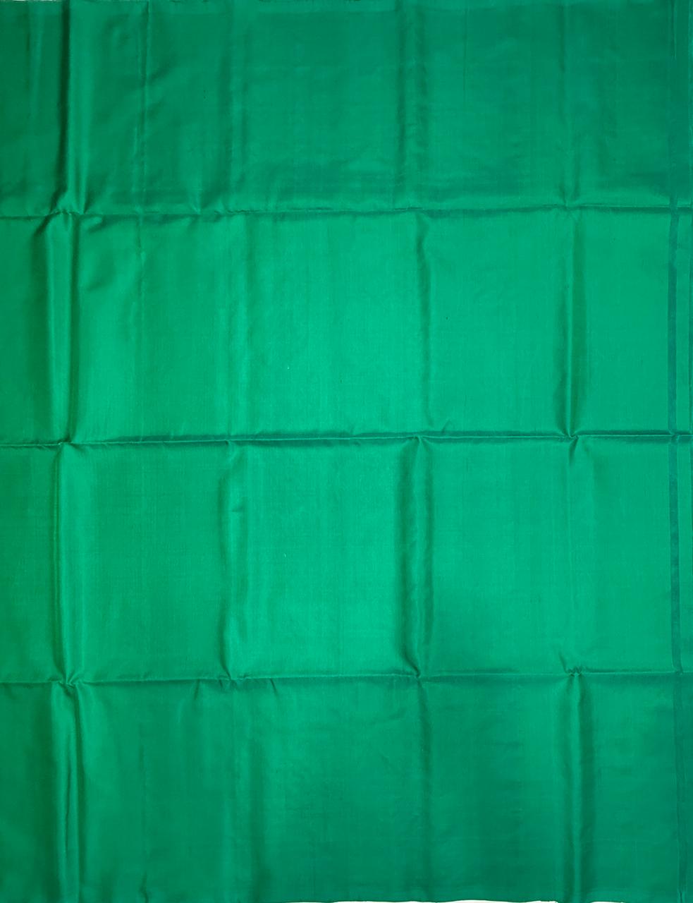 VSS518 - peacock green color body, pallu , blouse pure silk saree