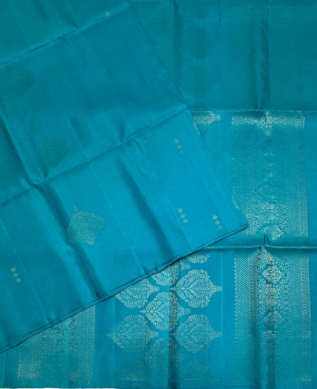 VSS519 - teal blue color body, pallu , blouse pure silk saree