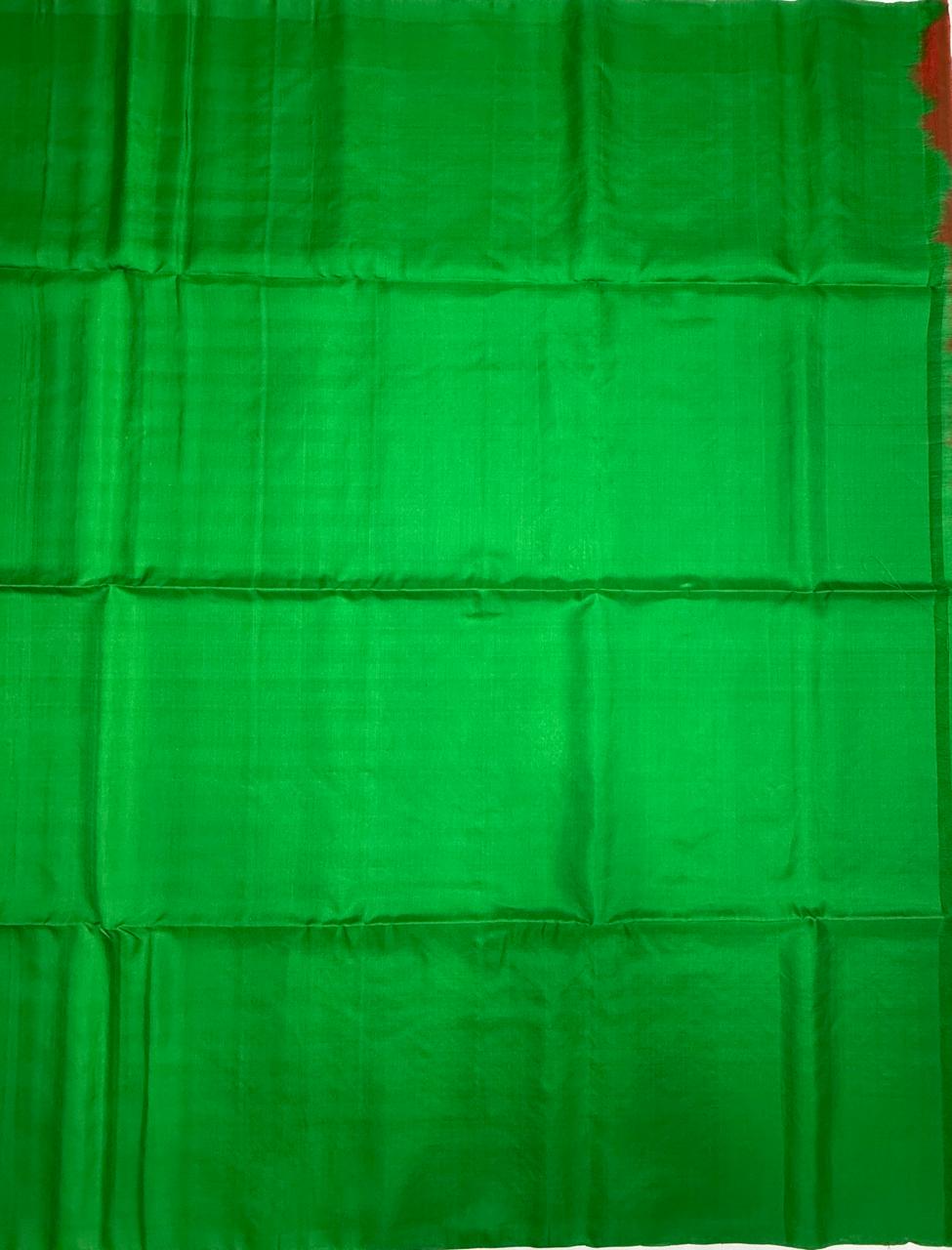 VSS524 - green color body, pallu , blouse pure silk saree