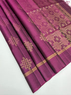 VSS525 - purple color body, pallu , blouse pure silk saree