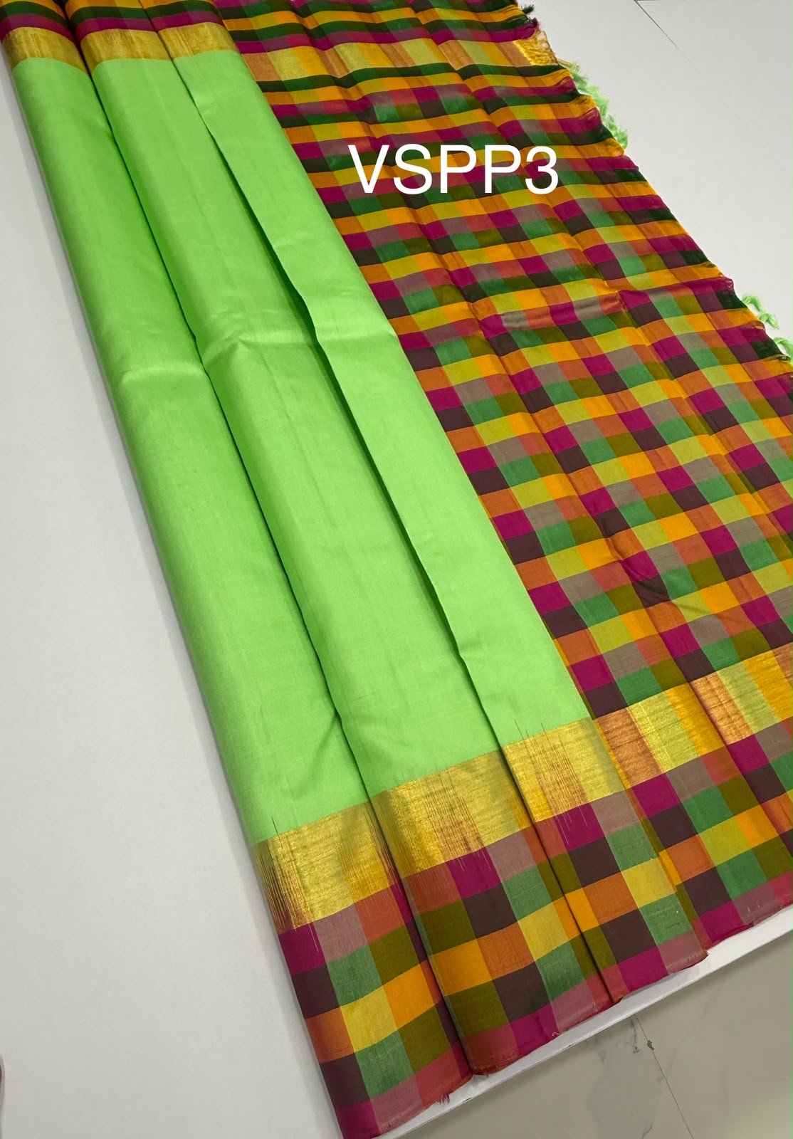 VSPP3 - rexona green color body , multicolor pallu,blouse - Pure silk saree