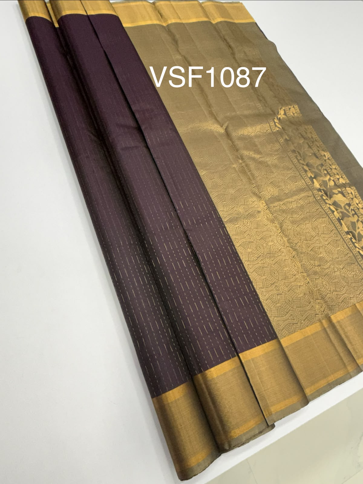 VSF1087 - dark purple color body , beige color pallu,blouse - Pure silk saree