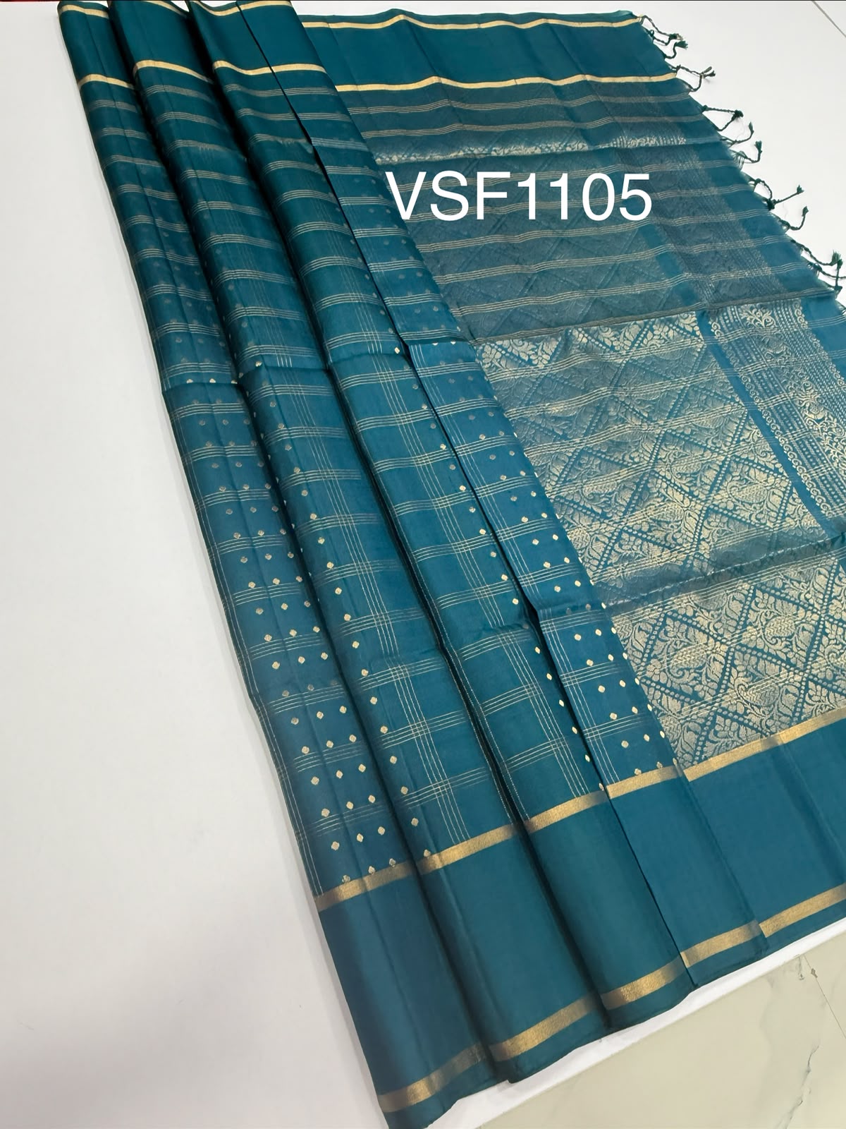 VSF1105 - peacock blue color body , color pallu,blouse - Pure silk saree