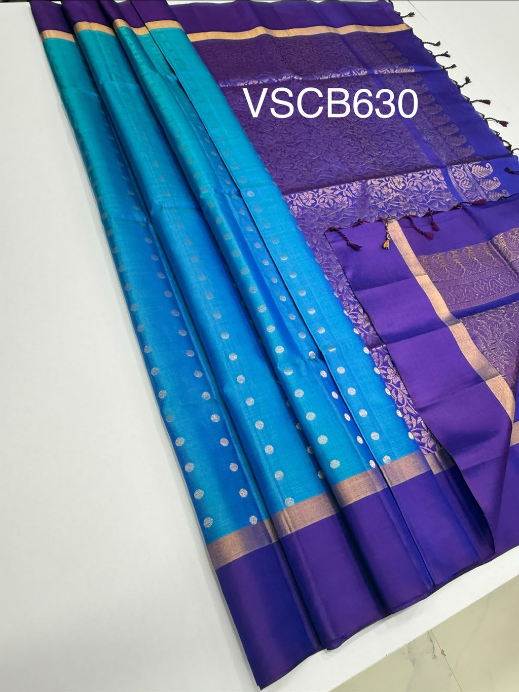 VSCB630 - peacock blue color body , violet color pallu , blouse - Pure silk saree