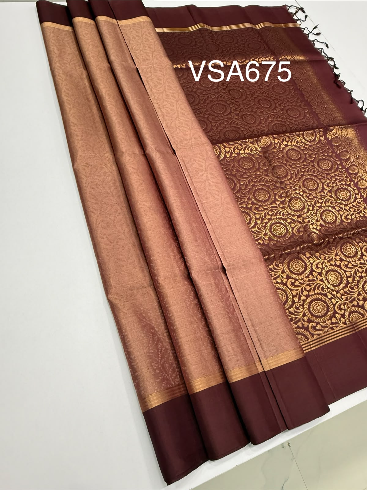 VSA675 - chocolate brown color body , brown color pallu , blouse pure silk saree