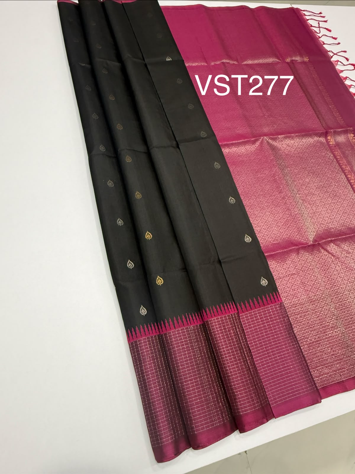 VST277 - black color body , purple color pallu , blouse - Pure silk saree
