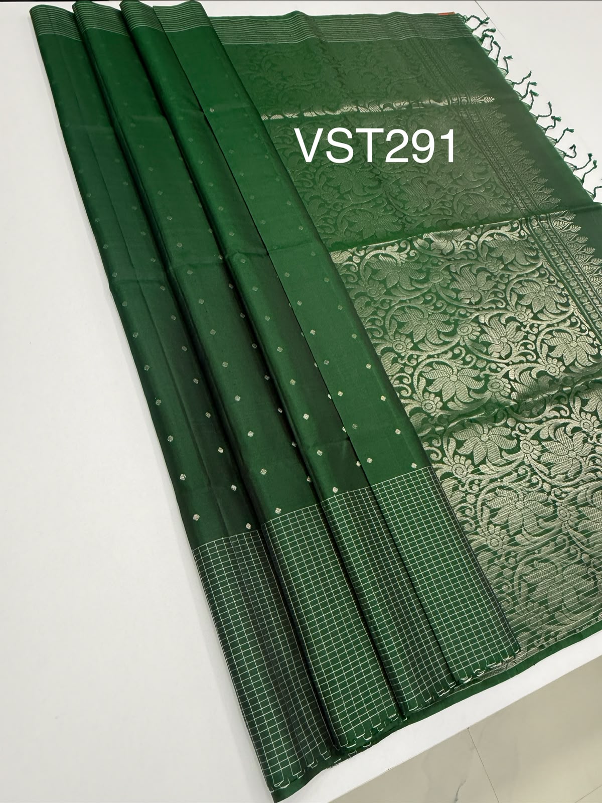 VST291 - bottle green color body , color pallu , blouse - Pure silk saree